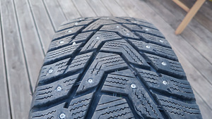 225/65/R17 102T Hankook Winter i*Pike 7-8mm RAV4 4TK (1 foto / 3)