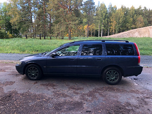 Volvo v70 2.4td 120kw 2002 мануал (3 фото из 10)