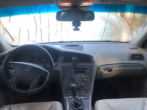 Volvo v70 2.4td 120kw 2002 мануал (9 фото из 10)