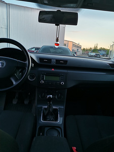 PASSAT 1.6 B. M. (7 foto / 13)