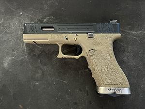 Airsoft Glock 17 (2 фото из 5)