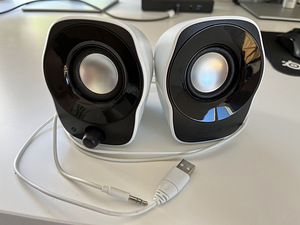 Arvutikõlar Logitech Z120 (1 foto / 3)