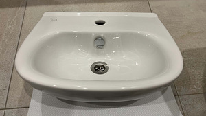 Valamu Vitra 43x37cm (1 foto / 2)