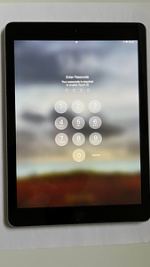 iPad 10" 6th gen 32GB Space Gray (2018) (3 foto / 6)