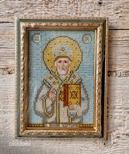 Helmestega tikitud ikoon “St Nicholas the Wonderworker” (foto #1)