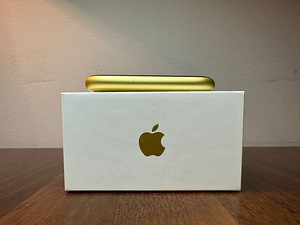 M: iPhone 11, 128GB (4 foto / 9)
