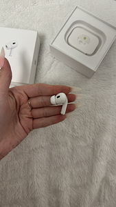 Airpods Pro 2ND Generation 2 kõrvaklappi (4 foto / 7)