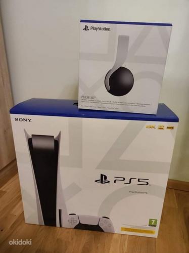 PlayStation 5 Disc Edition + беспроводная гарнитура Sony PULSE 3D (фото #1)