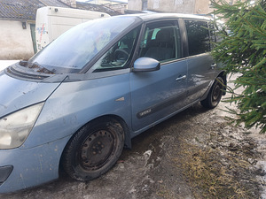 Renault Espace varuosadena (4 foto / 7)