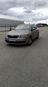 Skoda octavia 1.2TSI 77 kw. (1 foto / 9)