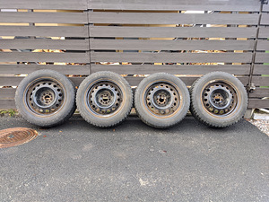Champiro ICE pro 215/60/R16 (1 foto / 8)