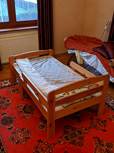 Reguleeritava pikkusega lastevoodi (6 foto / 7)