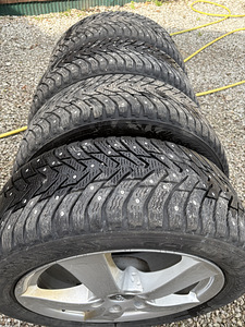 Audi veljed R17, Nokia Hakkapeliitta 8 rehvid, 225/50R17 (6 foto / 7)
