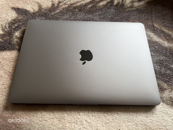 MacBook Pro 13 2019 (фото #1)