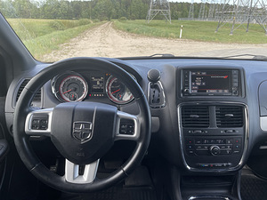 Хороший автомобиль для продажи (10 фото из 10)