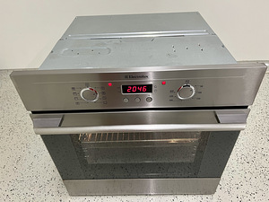 Müüa kvaliteetne kasutatud ahi Electrolux EOB33100x (4 foto / 5)