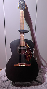 FENDER TIM ARMSTRONG DELUXE BLACK SATIN GUITAR SET (1 foto / 8)