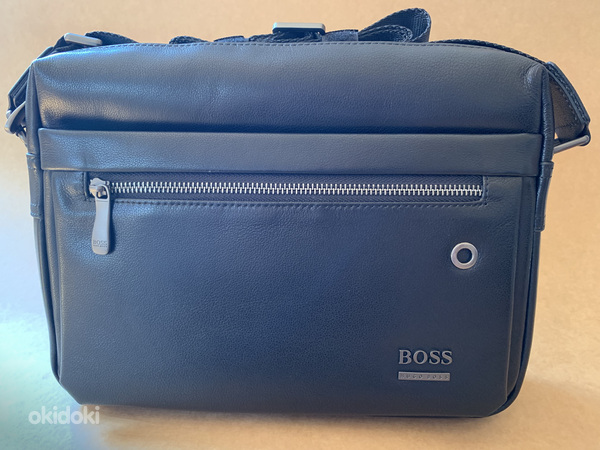 Новая оригинальная сумка Hugo Boss (фото #1)