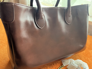 Yves Saint Laurent kandekott (2 foto / 10)
