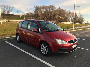 Ford Focus C-Max Ghia 1.8 92kW (3 foto / 10)