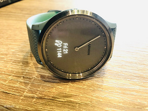 Монитор активности Garmin Vivomove HR Sport (2 фото из 3)