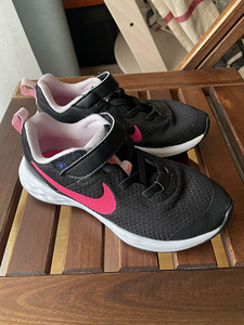 Nike tossud. Suurus 31 (2 foto / 4)