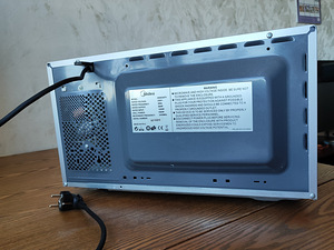 Midea AG823ATY mikrolaineahi / mikrolaineahi 23L 800W (2 foto / 3)