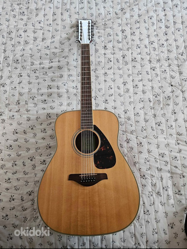 Гитара Yamaha FG 820-12