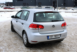 Volkswagen Golf 6 1.4 90Kw (5 foto / 10)
