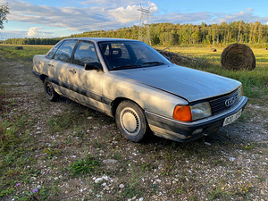1983 Audi 100 C3 1.9 74kW r5 (1 foto / 12)