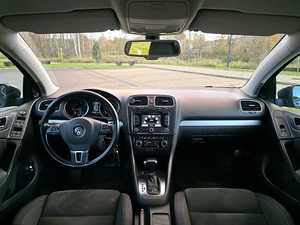 Vw Golf 2010 (8 фото из 9)