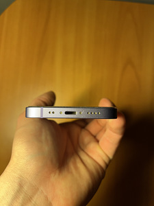 iPhone 12 mini, 64 ГБ (6 фото из 7)