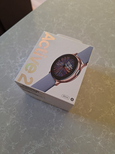 Samsung Galaxy Watch Active 2 40mm (1 foto / 8)