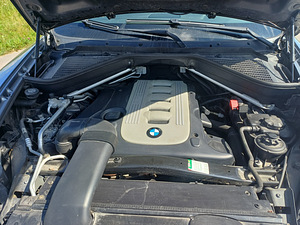 BMW x5 3.0d (4 фото из 7)