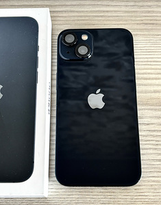 iPhone 13 128gb Midnight/98% battery (2 foto / 2)