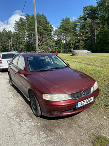 Opel Vectra (4 foto / 4)