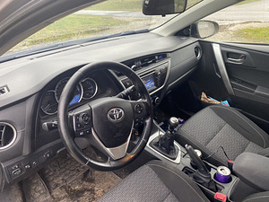 Toyota Auris Touring Sports (5 foto / 5)