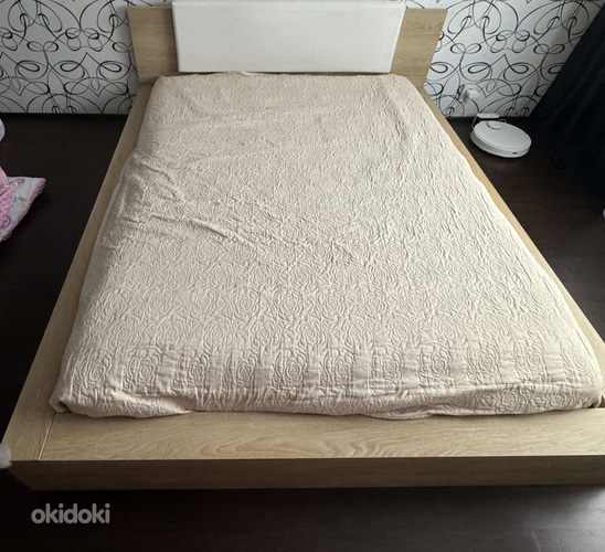 Кровать с матрасом 160х200. (фото #1)