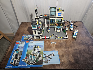 LEGO politsei peakorter 7744 (3 foto / 4)