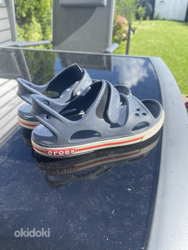 Crocs C13