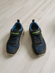 Skechers (2 foto / 2)
