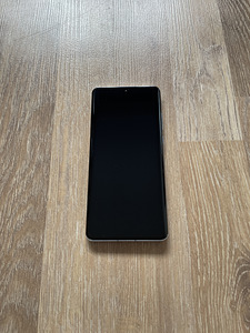 Huawei P30 Pro 6/128GB (1 foto / 3)