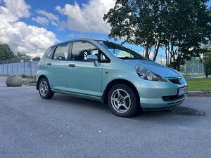 Продам Honda jazz (5 фото из 8)