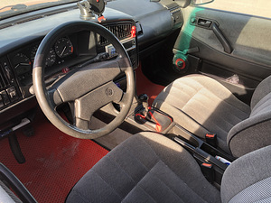Volkswagen Passat B3 1.8 66Kw (7 foto / 14)