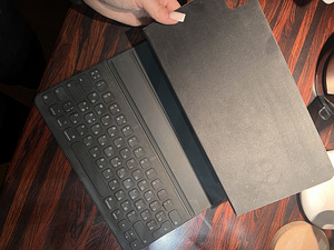 APPLE IPAD KEYBOARD SWE AND APPLE PENCIL 2 gen (4 foto / 6)