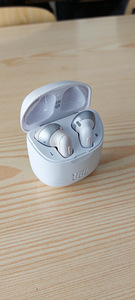 JBL Tune-225TWS (2 foto / 4)