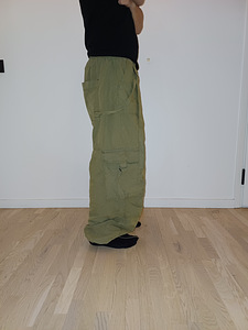 Bershka püksid suurus M (3 foto / 3)