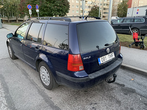 Volksvagen Golf 4 1.9 tdi 66kw (3 foto / 10)
