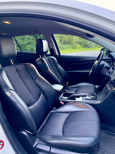 Mazda 6 Luxury Facelift ATM 2.0 114 кВт 2012 (10 фото из 10)