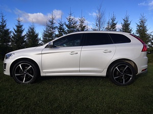 Volvo xc60 d5 169kw R-design polestar (8 фото из 11)